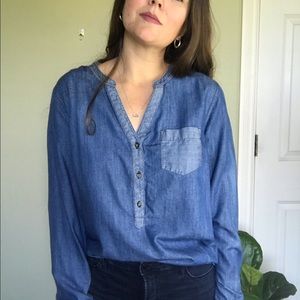 GAP Chambray Half Button Down Long Sleeve Top
